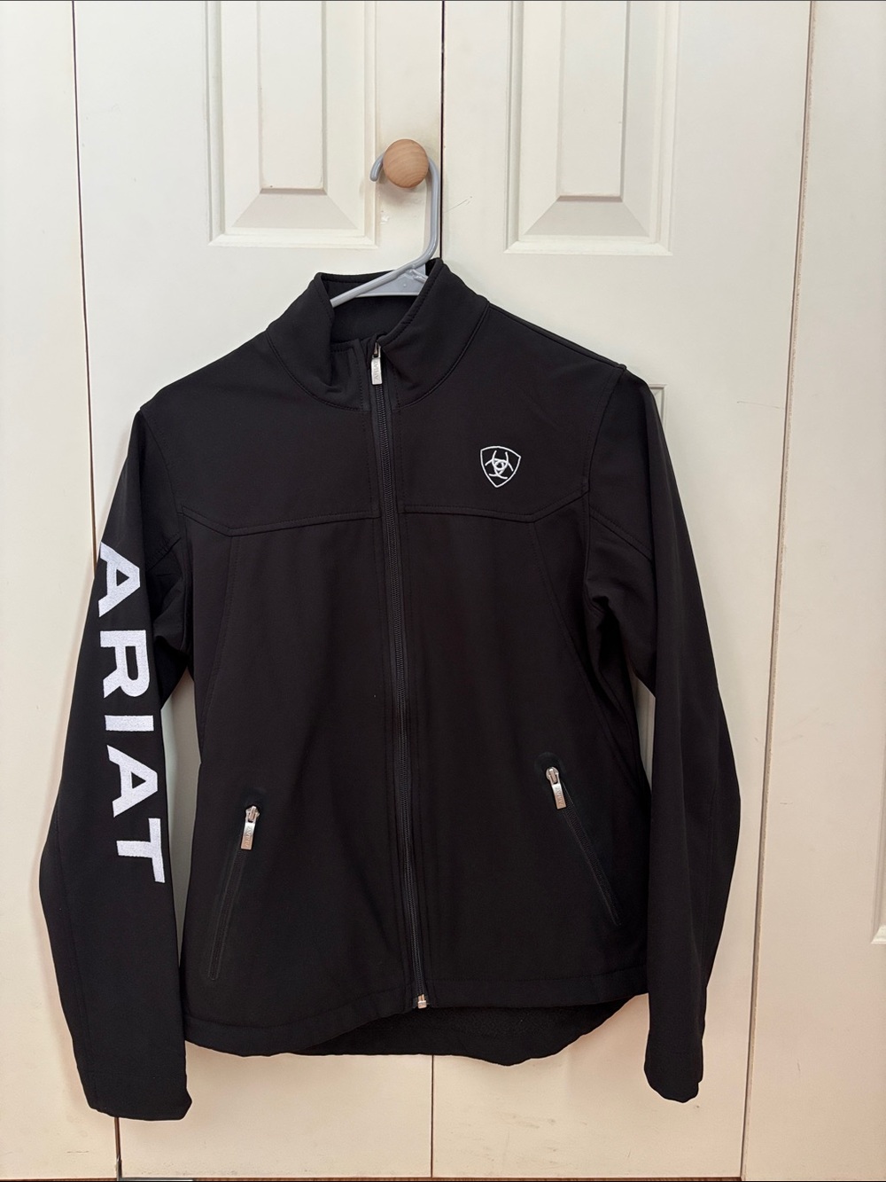 Ariat Black Performance Softshell Jacket with Logo Sleeve